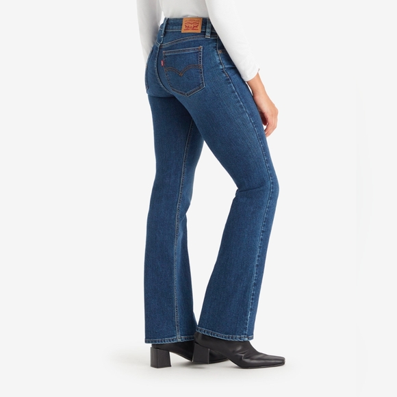 Levi's Y2K too super low dark wash size 9 low rise Bootcut jean. - Picture 2 of 8